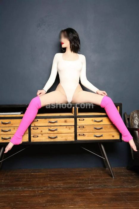 Ночные бабочки Иркутска: Искусство интимного досуга с выездом в отель